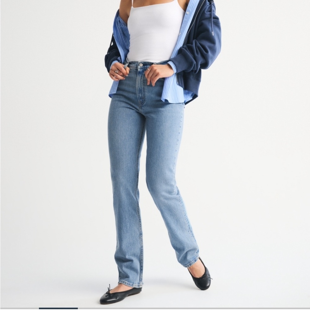 NWT Abercrombie & Fitch Ultra high rise 90s Straight jeans